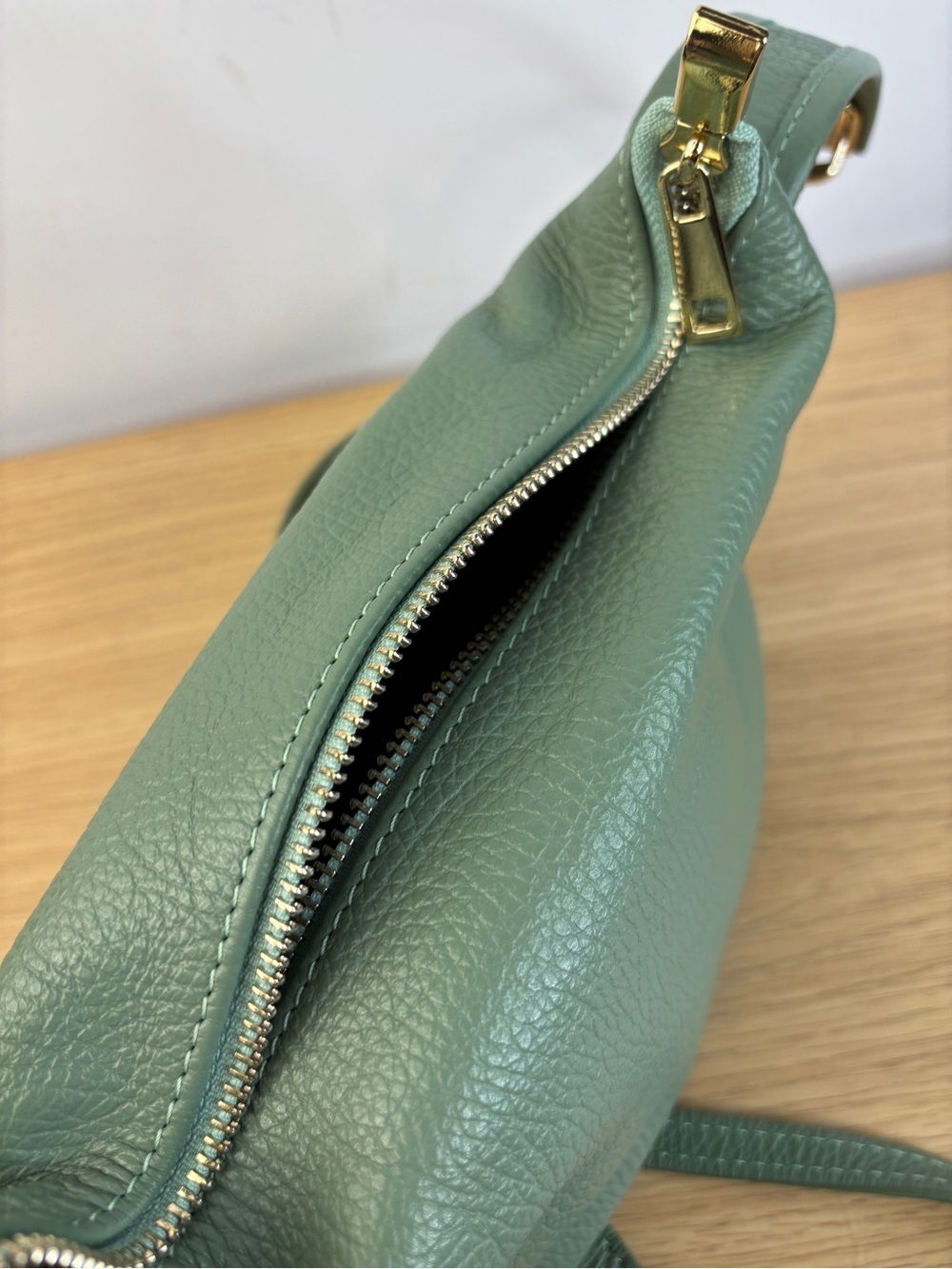 Borse in Pelle (Italian -Genuine Pebbled Leather) in Sage Green Soft - Picture 8 of 13